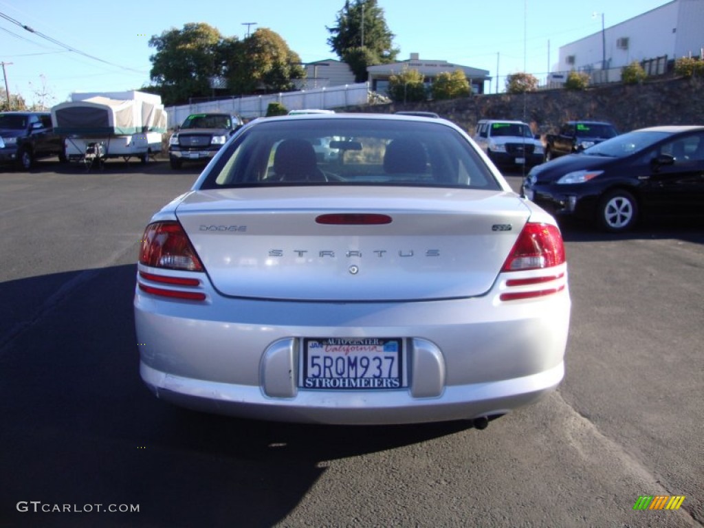 2006 Stratus SXT Sedan - Bright Silver Metallic / Dark Slate Grey photo #6