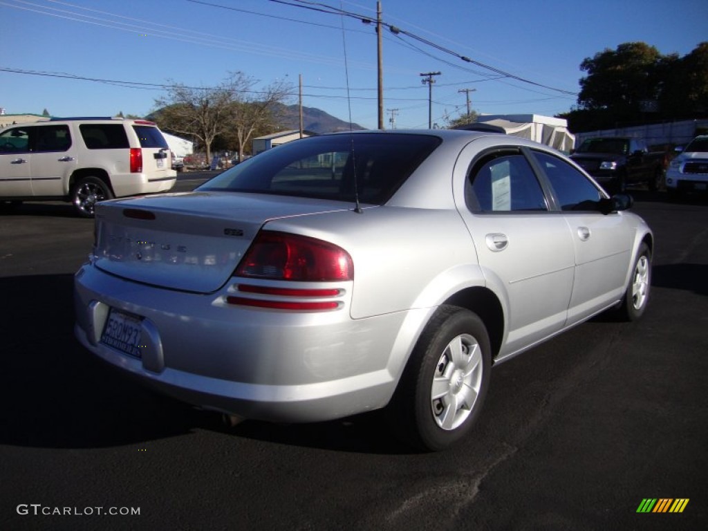 2006 Stratus SXT Sedan - Bright Silver Metallic / Dark Slate Grey photo #7