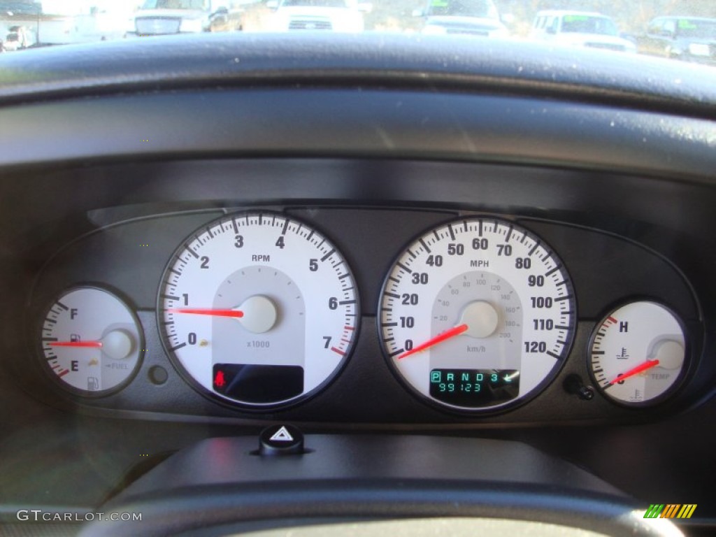 2006 Stratus SXT Sedan - Bright Silver Metallic / Dark Slate Grey photo #12
