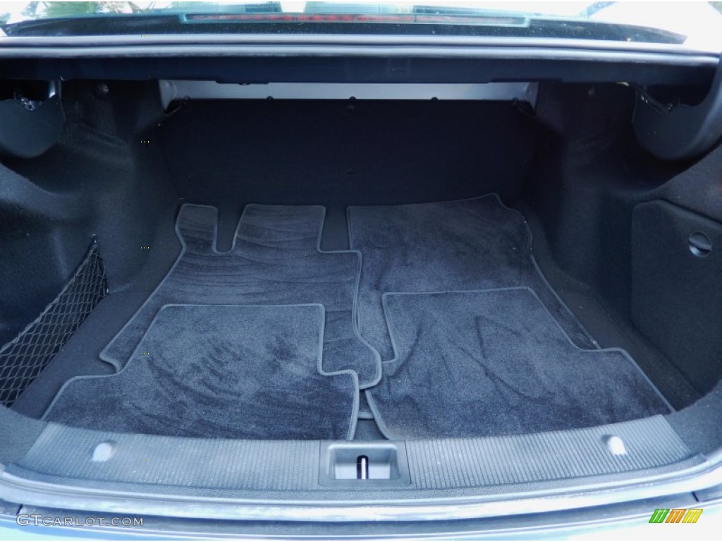 2010 Mercedes-Benz C 300 Luxury Trunk Photos