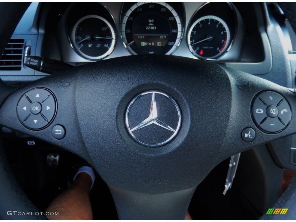 2010 Mercedes-Benz C 300 Luxury Controls Photo #87810496