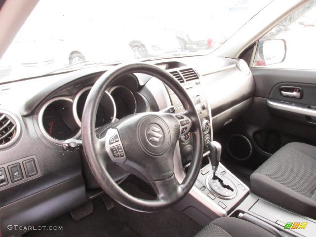 2006 Grand Vitara 4x4 - Racy Red / Black photo #12