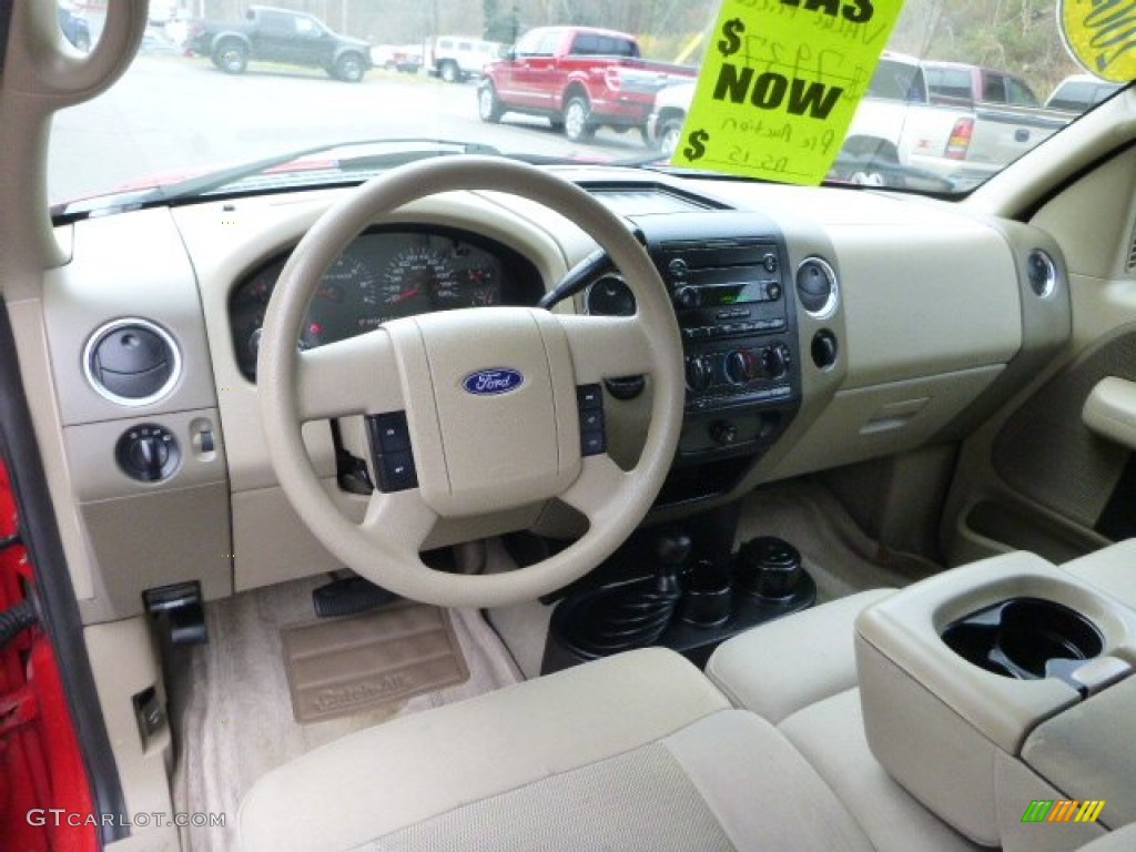 2004 F150 XLT SuperCab 4x4 - Bright Red / Tan photo #17