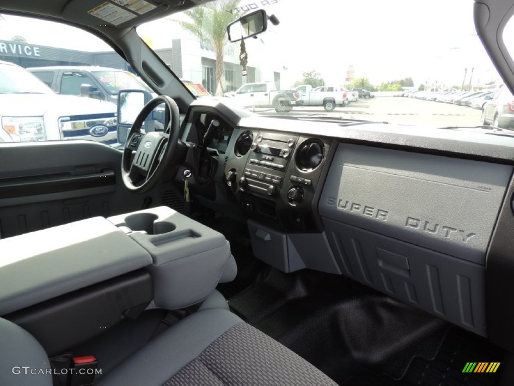2011 Ford F250 Super Duty XL SuperCab Dashboard Photos