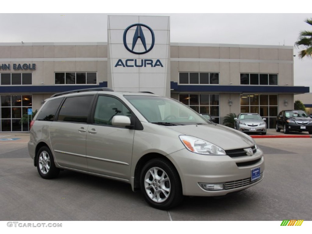 2004 Sienna XLE - Silver Shadow Pearl / Stone Gray photo #1