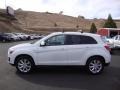 2013 White Pearl Mitsubishi Outlander Sport ES  photo #4