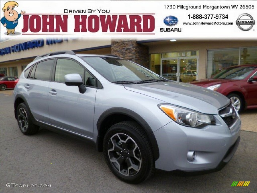 Ice Silver Metallic Subaru XV Crosstrek