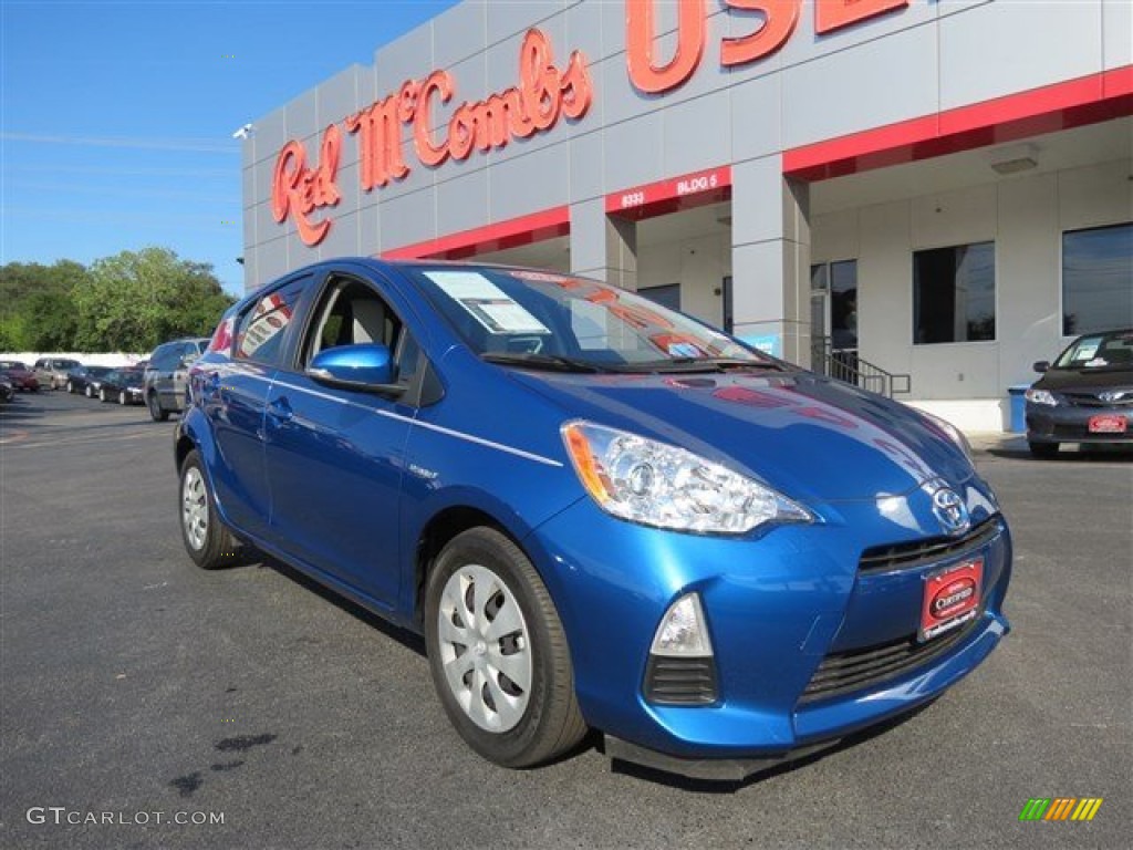 2012 Prius c Hybrid Two - Blue Streak Metallic / Light Blue Gray/Black photo #1