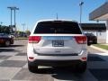 Stone White - Grand Cherokee Laredo Photo No. 4