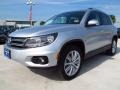 Reflex Silver Metallic - Tiguan SEL Photo No. 3