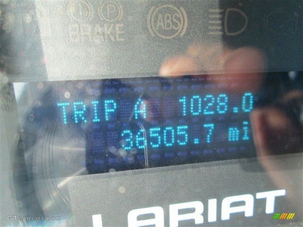 2010 F150 Lariat SuperCrew - Ingot Silver Metallic / Black photo #17