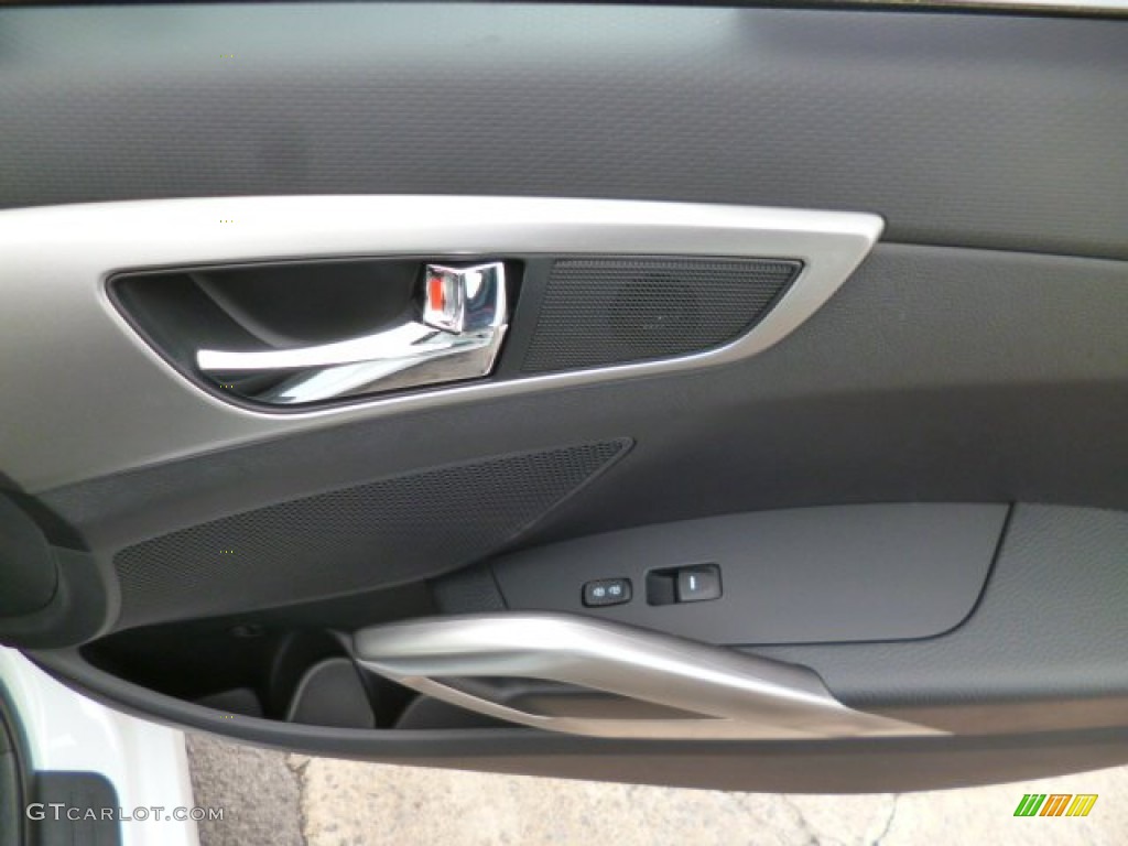 2013 Veloster  - Elite White Pearl / Black photo #11