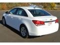 Summit White - Cruze LS Photo No. 4