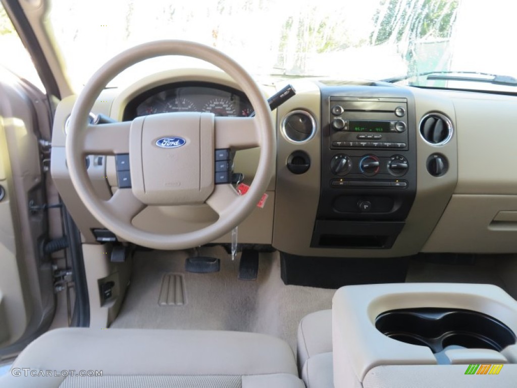 2005 F150 XLT SuperCab - Arizona Beige Metallic / Tan photo #37