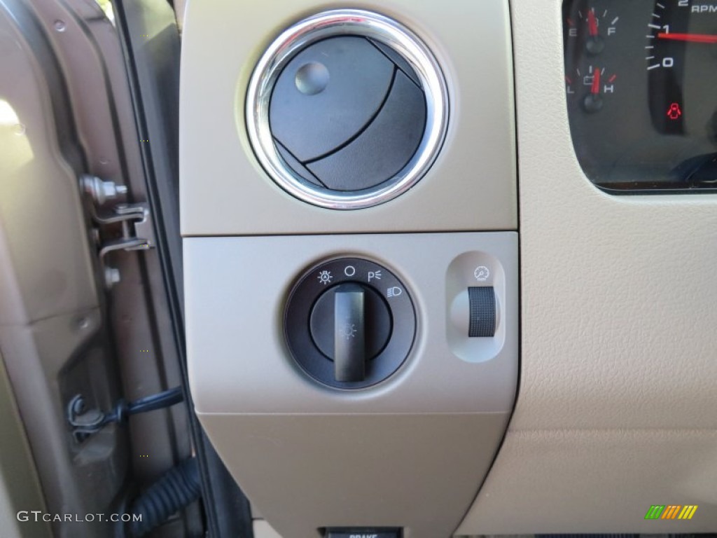 2005 F150 XLT SuperCab - Arizona Beige Metallic / Tan photo #44