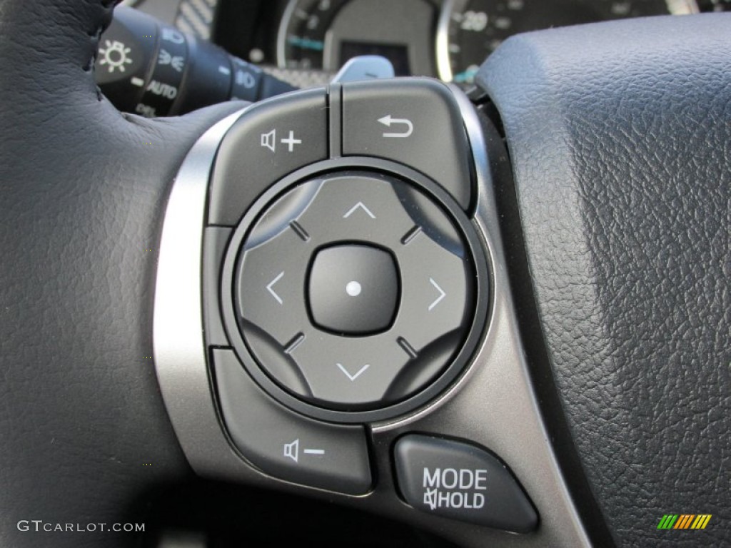 2014 Camry SE - Super White / Black photo #14