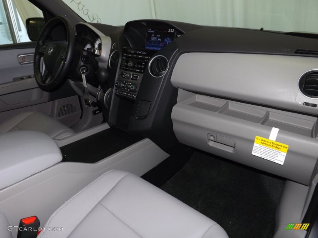 2014 Pilot EX-L - Modern Steel Metallic / Gray photo #31