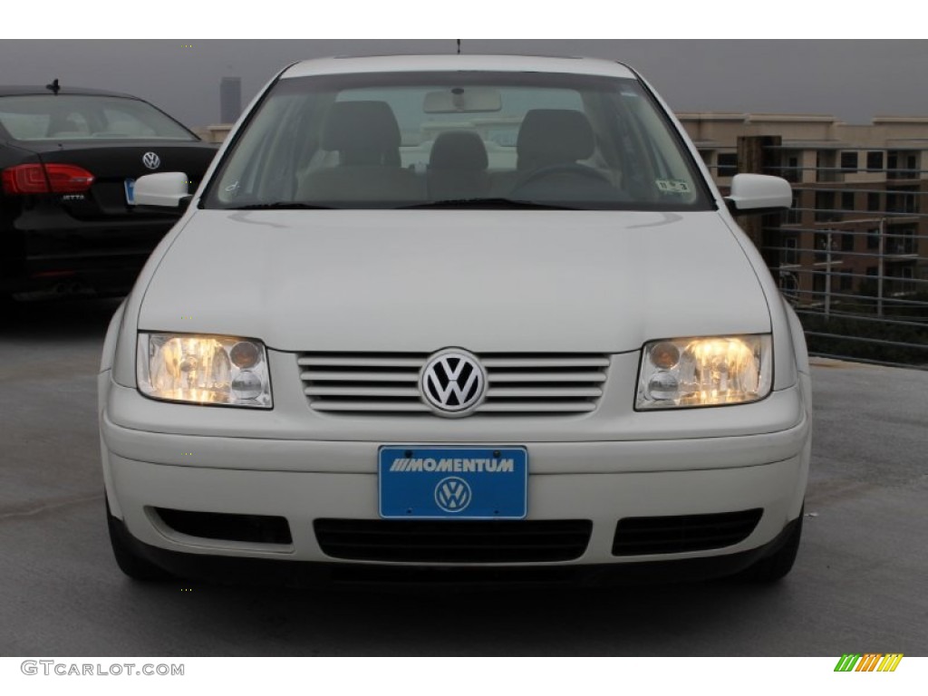 2002 Jetta GLS 1.8T Sedan - Cool White / Beige photo #2