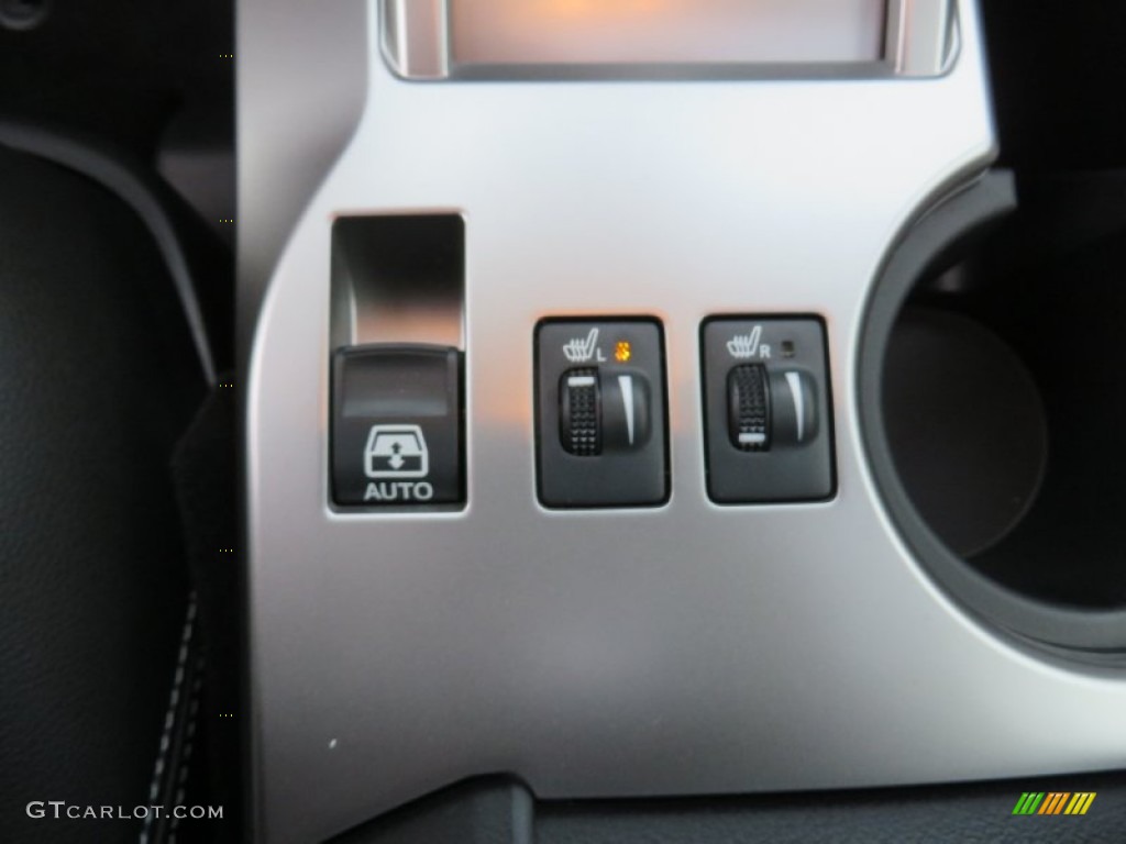 2014 4Runner SR5 - Classic Silver Metallic / Graphite photo #31