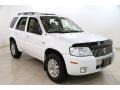 Oxford White - Mariner Luxury 4WD Photo No. 1