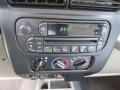 2006 Jeep Wrangler Khaki Interior Controls Photo