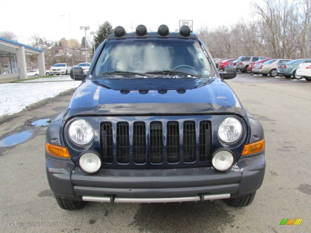 2005 Liberty Renegade 4x4 - Patriot Blue Pearl / Dark Khaki/Light Graystone photo #9