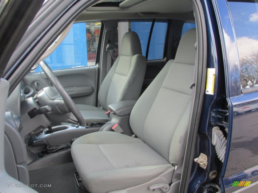 2005 Liberty Renegade 4x4 - Patriot Blue Pearl / Dark Khaki/Light Graystone photo #13