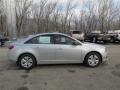 Silver Ice Metallic - Cruze LS Photo No. 7