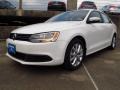 Pure White - Jetta SE Sedan Photo No. 3