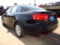 Black - Jetta SE Sedan Photo No. 4