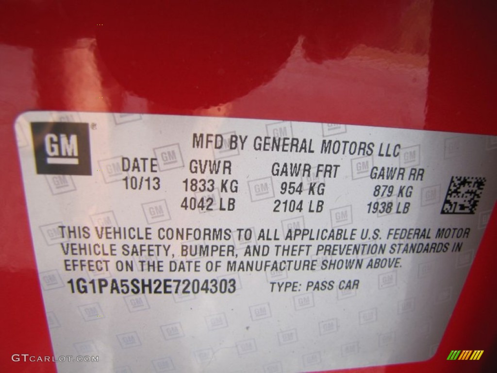 2014 Cruze LS - Red Hot / Jet Black/Medium Titanium photo #16