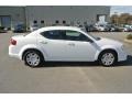 Bright White - Avenger SE Photo No. 6