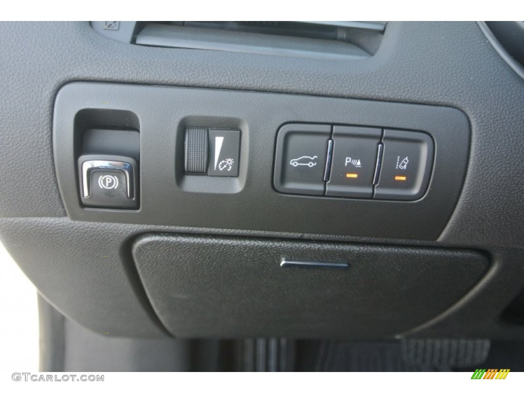 2014 Impala LTZ - White Diamond Tricoat / Jet Black photo #11