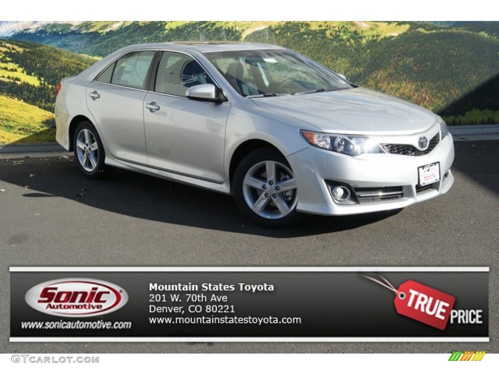 2014 Camry SE - Classic Silver Metallic / Black photo #1