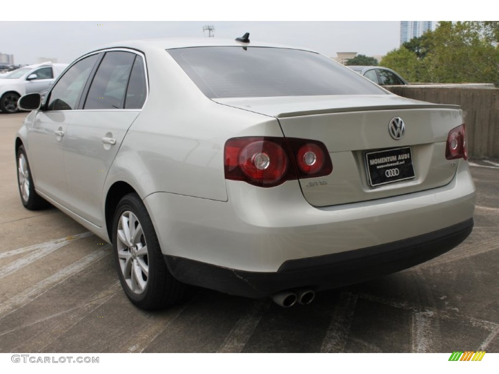 2010 Jetta Limited Edition Sedan - Reflex Silver Metallic / Titan Black photo #6