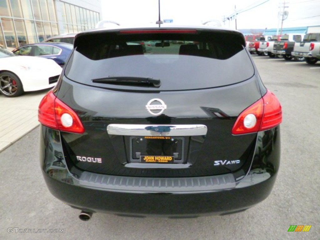 2011 Rogue SV AWD - Wicked Black / Gray photo #10