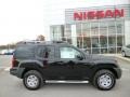 Super Black - Xterra X 4x4 Photo No. 8