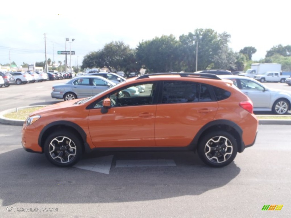 2014 XV Crosstrek 2.0i Limited - Tangerine Orange Pearl / Black photo #3