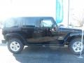 Black - Wrangler Unlimited Sahara 4x4 Photo No. 4