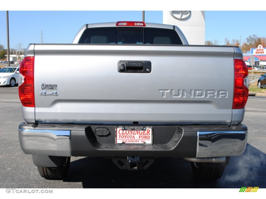 2014 Tundra Limited Double Cab 4x4 - Silver Sky Metallic / Graphite photo #4