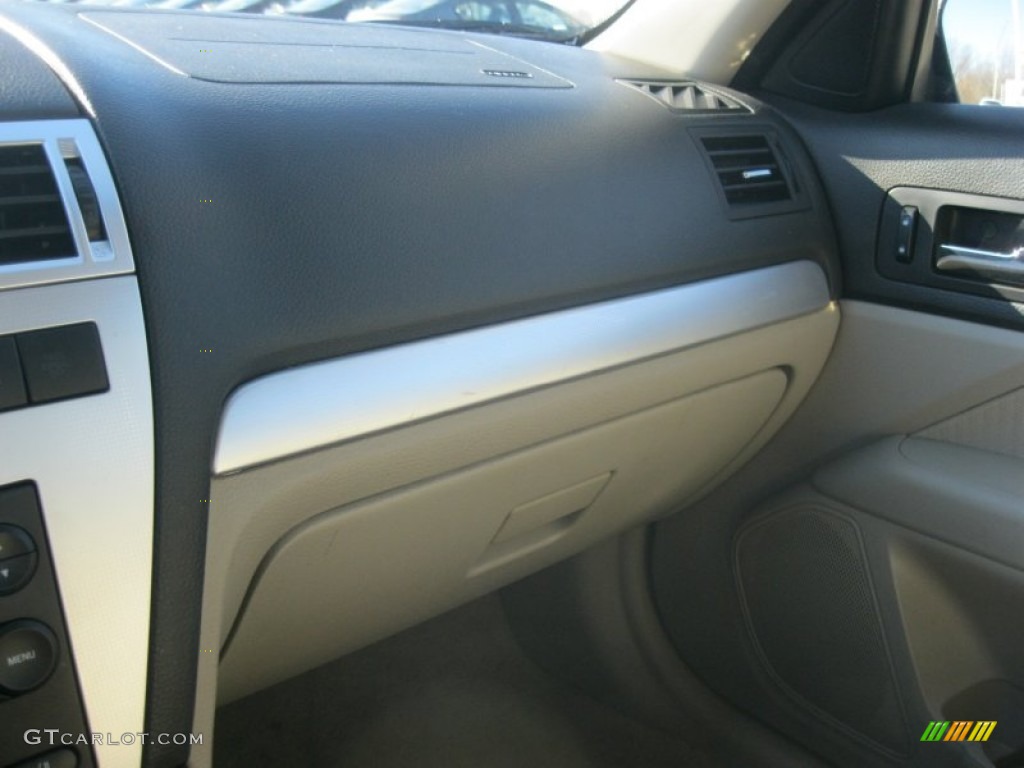 2007 Milan I4 - Black Ebony / Medium Light Stone photo #26