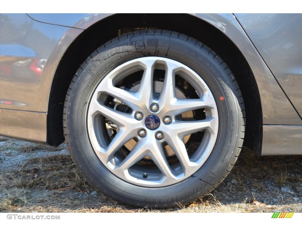 2014 Ford Fusion SE Wheel Photo #87876454