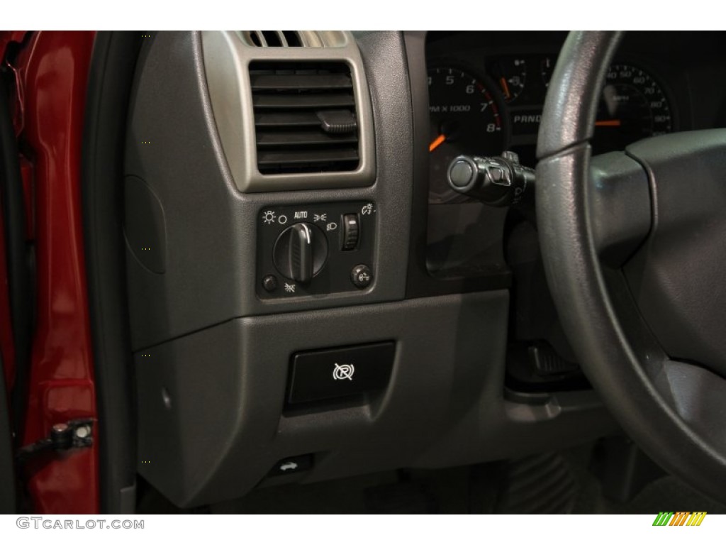 2004 Colorado Extended Cab - Dark Cherry Red Metallic / Medium Dark Pewter photo #6
