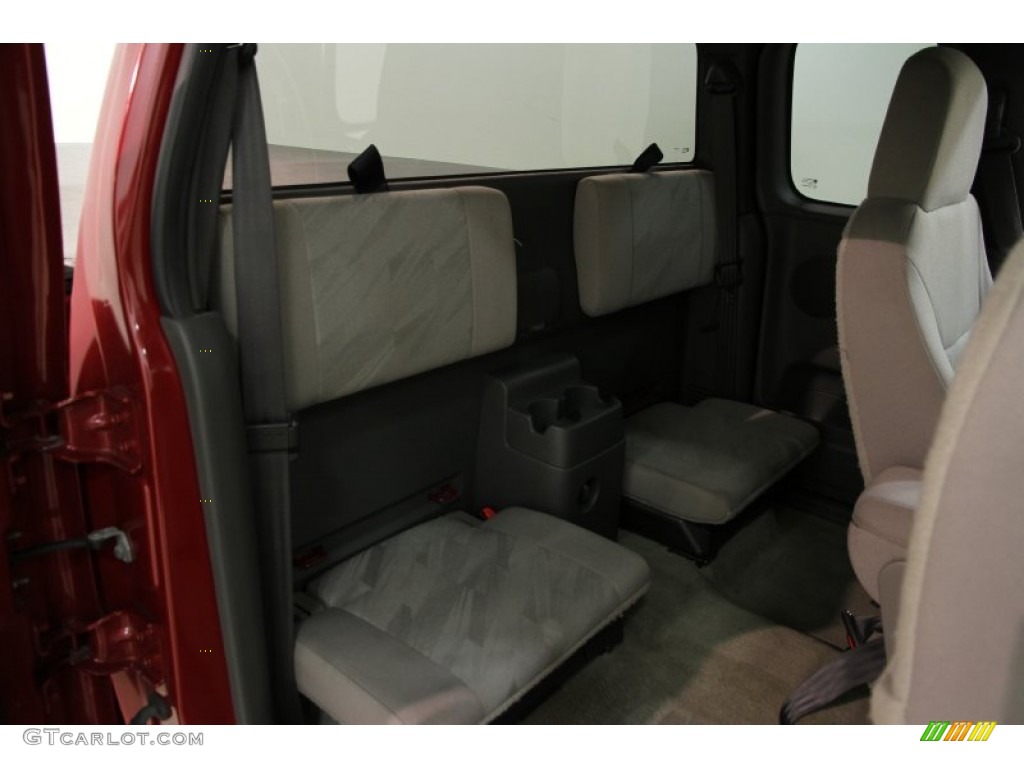 2004 Colorado Extended Cab - Dark Cherry Red Metallic / Medium Dark Pewter photo #12