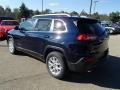 True Blue Pearl - Cherokee Latitude 4x4 Photo No. 8