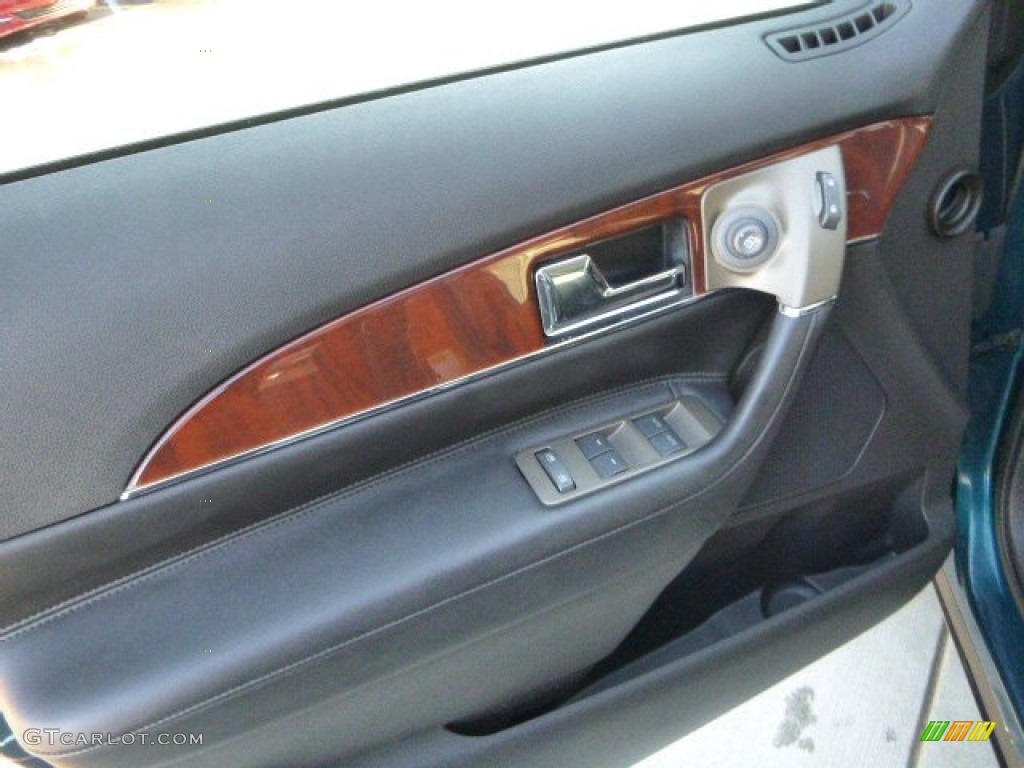 2011 MKX AWD - Mediterranean Blue Metallic / Charcoal Black photo #19