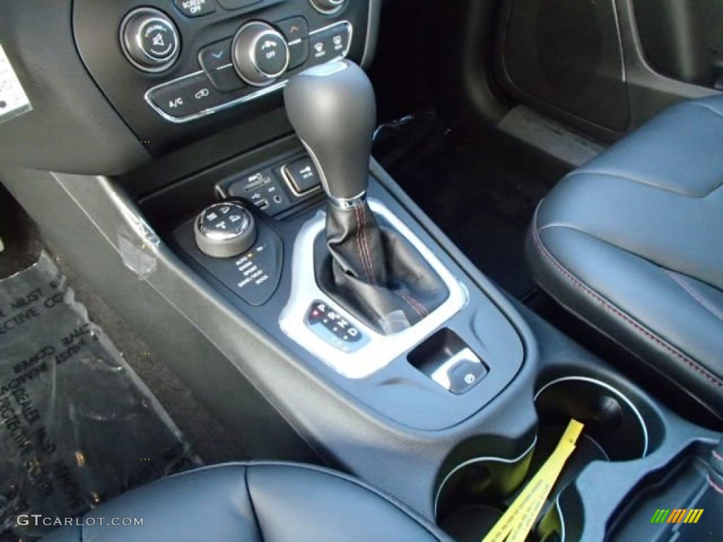 2014 Jeep Cherokee Trailhawk 4x4 9 Speed Automatic Transmission Photo #87882157