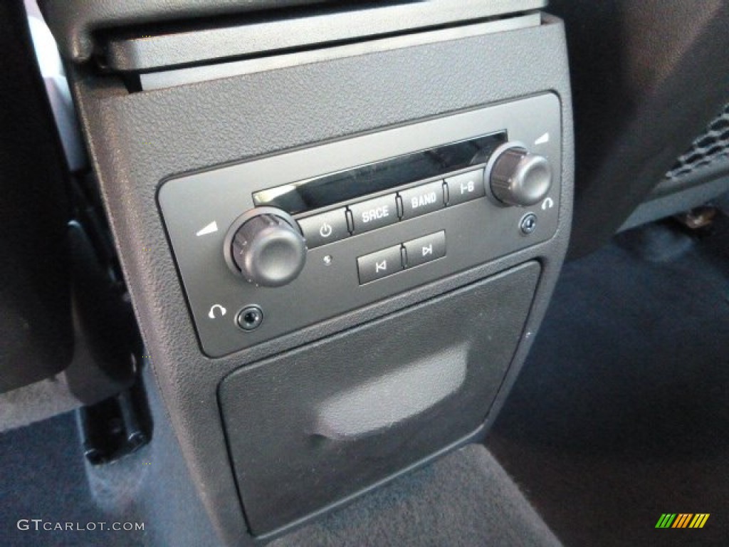 2009 Aura XR - Carbon Flash Metallic / Black photo #17