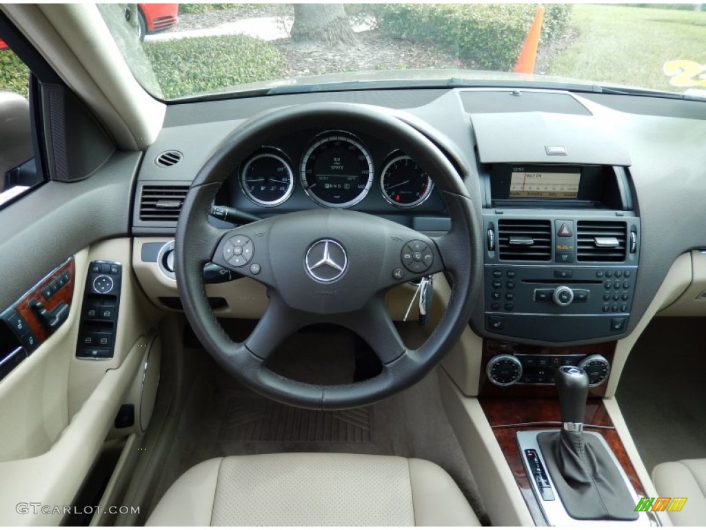 2010 C 300 Sport - Sand Beige Metallic / Almond/Mocha photo #21
