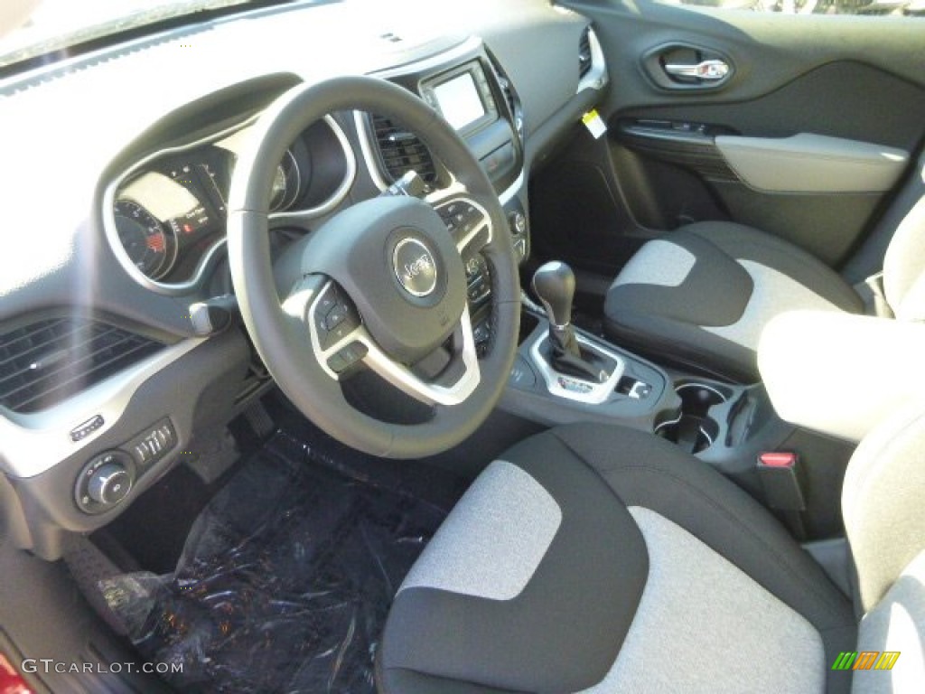 Iceland - Black/Iceland Gray Interior 2014 Jeep Cherokee Latitude 4x4 Photo #87886429